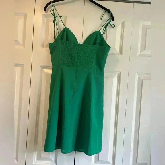 Elegant Green Spaghetti Strap Mini Dress Cocktail Party Sweetheart Neckline B26 - Picture 2 of 5
